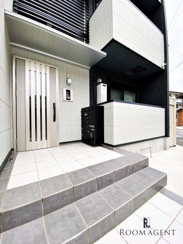 MOVE本陣GRANDEのエントランス