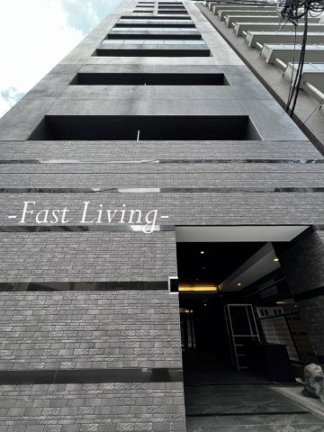 ベスティエ秋葉原のエントランス