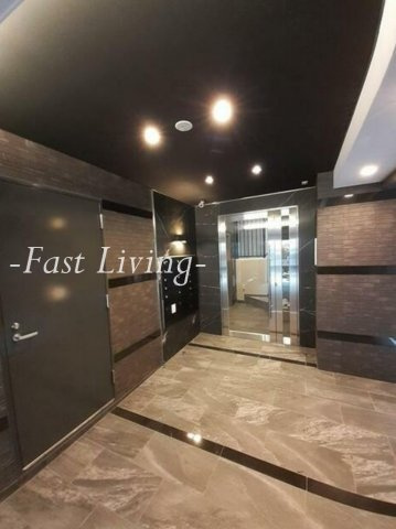 ベスティエ秋葉原のロビー