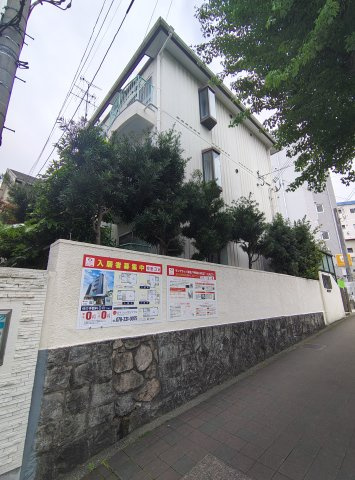 サンクラッソ阪急六甲駅前WESTの外観