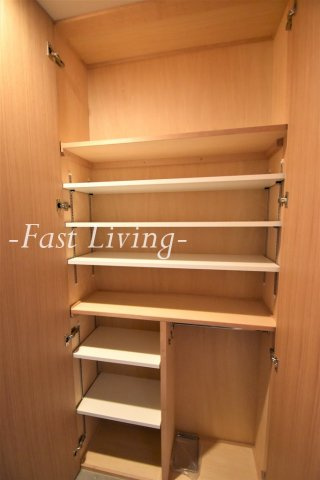 番町會所の玄関