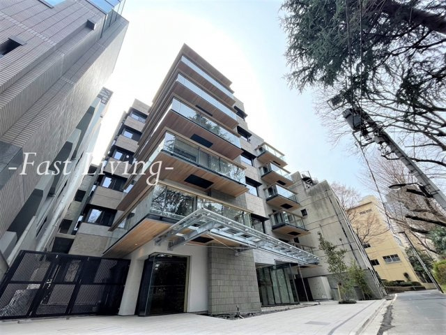 番町會所のエントランス