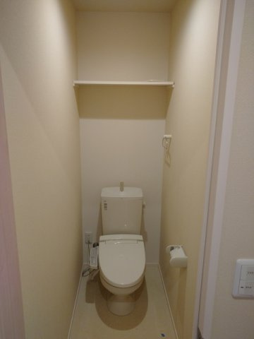 パークレジデンス高野台のトイレ|※別号室の写真になります。