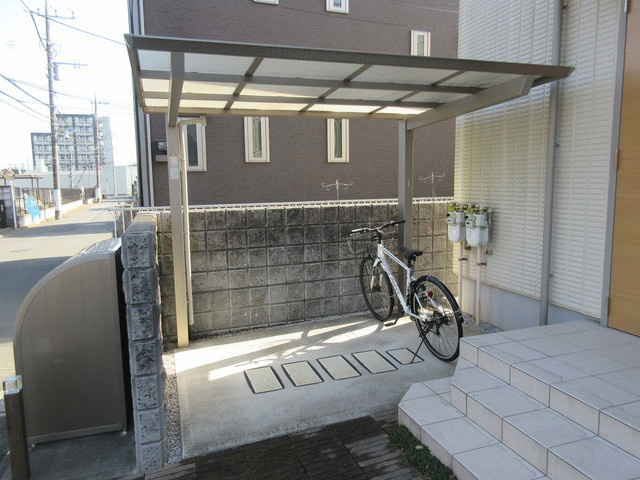 パークレジデンス高野台の設備|★屋根付き駐輪場★