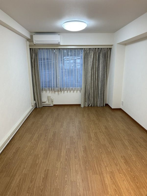 【洋室】 | ヴィラロイヤル三番町 | ゆったりした洋室です