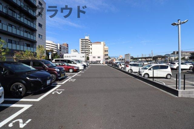 Grand Vertの駐車場|カースペースがあります