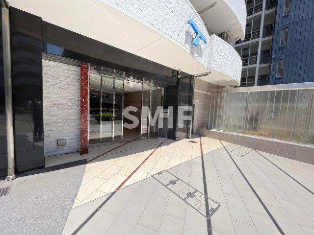【エントランス】 | セレニテ新大阪カルム