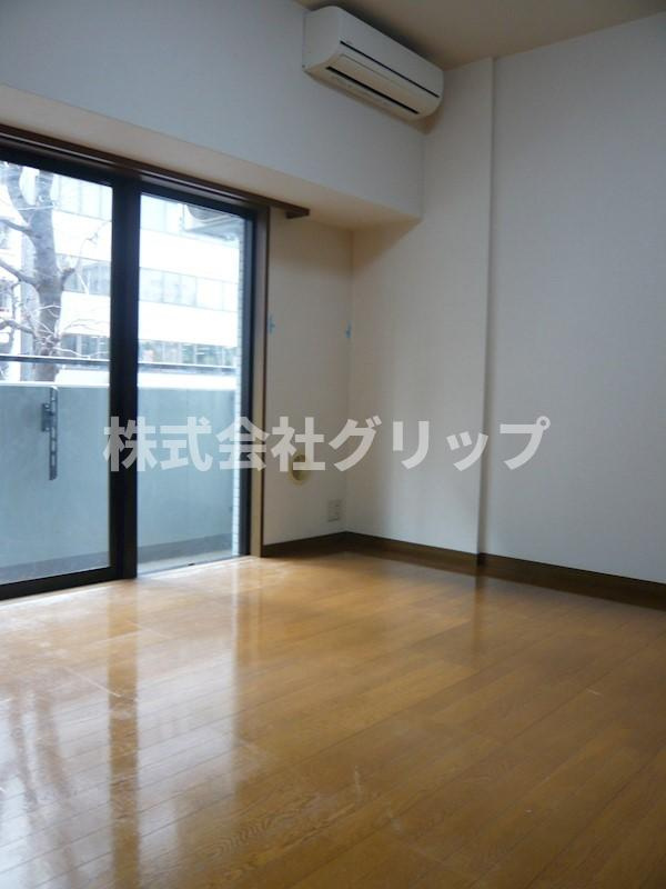 ベスト伊勢佐木長者町の洋室