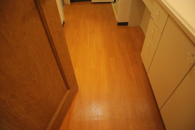 【脱衣所】 | ベルブリーズ森の里4号棟 | 洗面脱衣所は「体を綺麗に整える場所」という目的と役割を持っています。そして便利で使い勝手のいい「体を綺麗に整える場所」にするためには、配置や動線、照明や収納計画をしっかりと検討しておく必要があります。