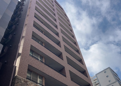 【外観】 | グエルスクエア八王子 | 隣家の土地はどうなっているのか、生活利便施設が近くにあるのか、学校まで近いかなど、お客様のライフスタイルにあわせたイメージが重要です。また、近くにあると困る施設が近くにないかも確認するといいでしょう。