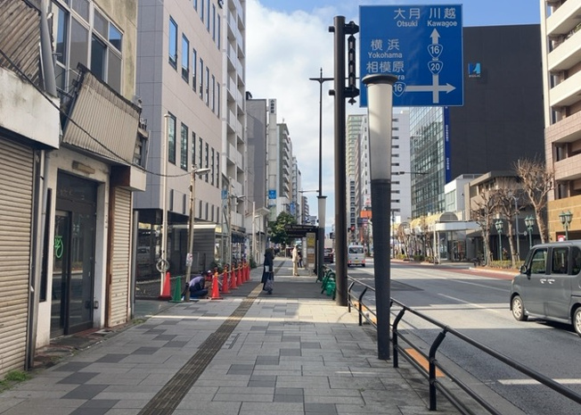 【展望】 | グエルスクエア八王子 | 眺望を気にして物件を探す場合、前面に建物が建っていないか現地で確認しましょう！前面に建物があると景色はもちろん、日当たりや風通しにも影響が出てきます。住んだ時のことを想像しながら現地見学をしましょう。