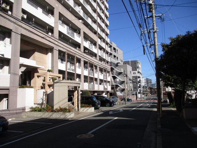 シャンピア真鶴（A-13）の周辺