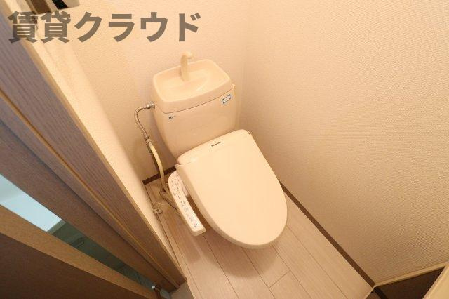 パストラルのトイレ|人気の温水洗浄便座！