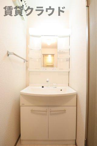 パストラルの洗面所|朝の身支度に欠かせない独立洗面台♪