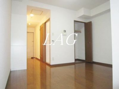 【居間・リビング】 | プレイアデ北上野 | 洋室のお部屋です。