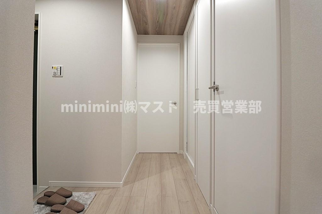 ユニ・アルス真田山南の玄関