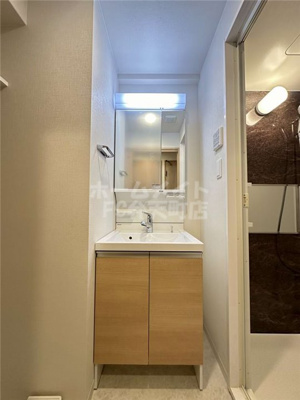 【洗面所】 | スプランディッド弁天町