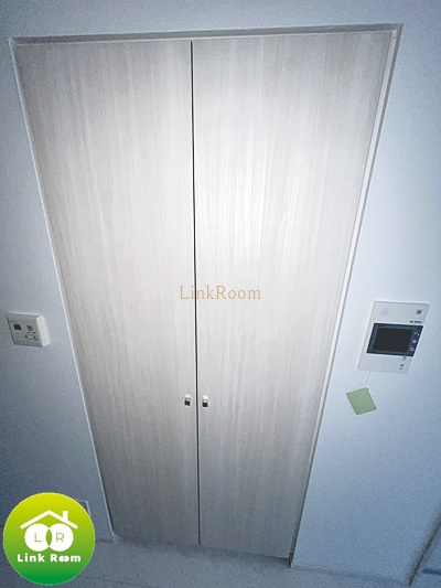 スプランディッド江東住吉の玄関