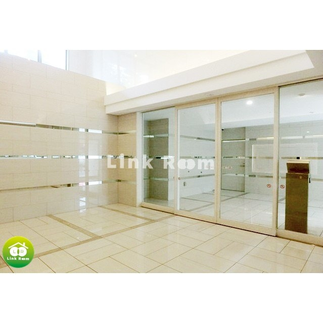 スプランディッド江東住吉のエントランス