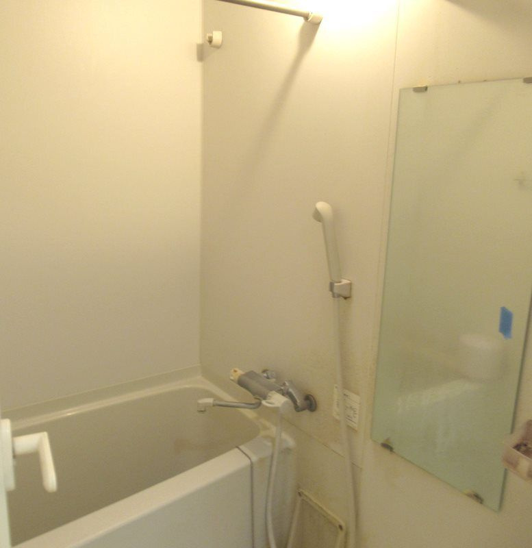 フュージョナル両国ＴＲＥの浴室