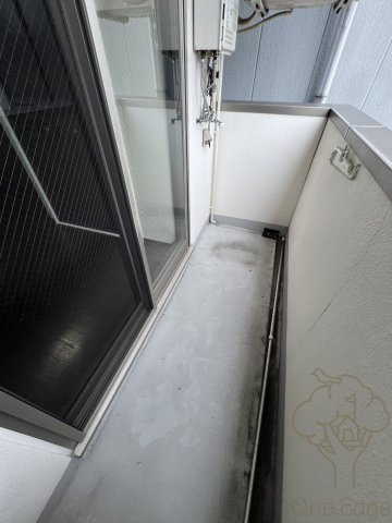 サンクチュアリ北梅田のバルコニー