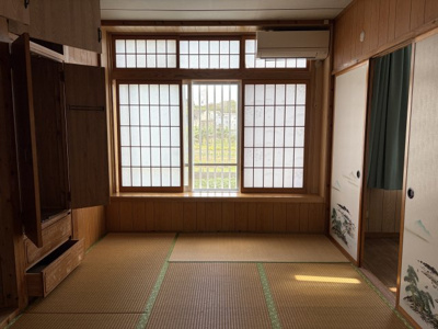  | 新垣氏貸室