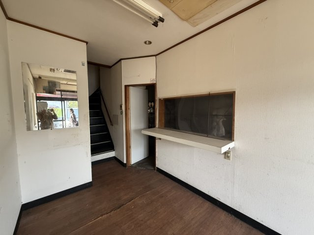 【内装】 | 【駅近】木更津市祇園　店舗付住宅 | 一階店舗