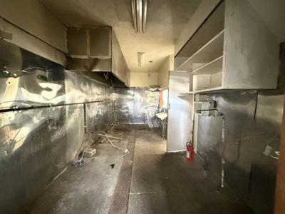 【駐車場】 | 【駅近】木更津市祇園　店舗付住宅 | 厨房