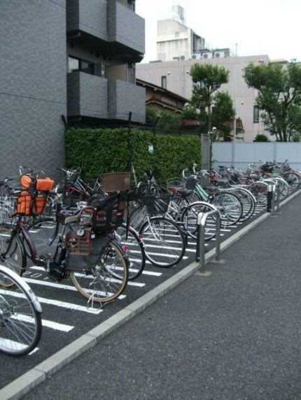 ルーブル野方参番館の外観