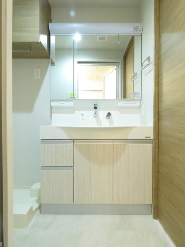 Lavart森ノ宮の洗面所