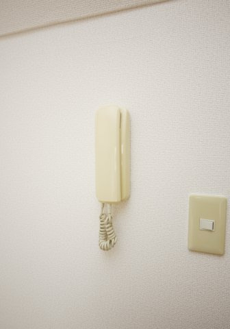 Branche'石橋の居間・リビング|バーチャルステージングの写真となります。家具家電等は付帯しません。参考にご覧くださいませ。