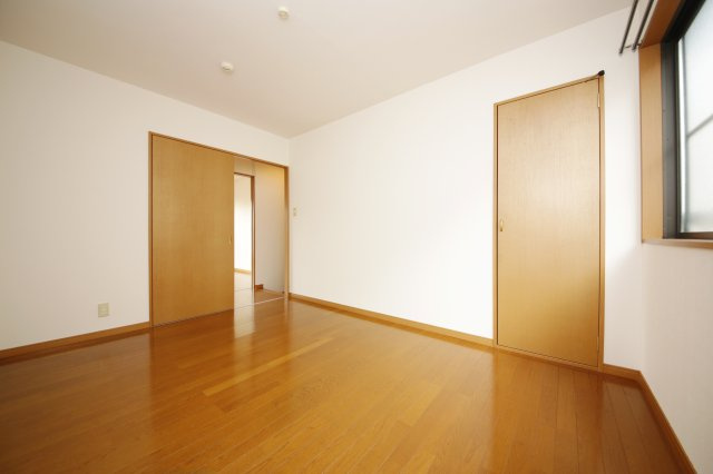 Branche'石橋の収納|別部屋同間取りのお写真となります。参考にご覧くださいませ。