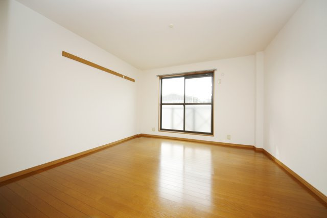 Branche'石橋の洋室|別部屋同間取りのお写真となります。参考にご覧くださいませ。