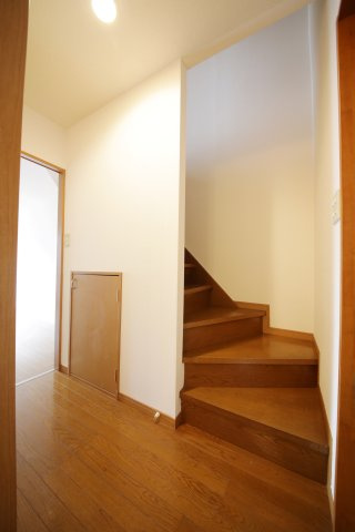 Branche'石橋の収納|別部屋同間取りのお写真となります。参考にご覧くださいませ。