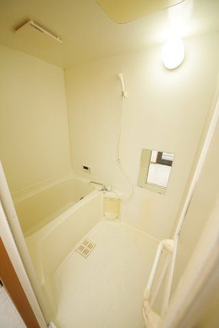 Branche'石橋の洗面所|別部屋同間取りのお写真となります。参考にご覧くださいませ。