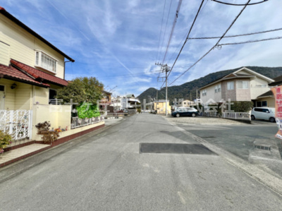 【前面道路含む現地写真】 | 沼津市下香貫汐入 新築一戸建て A号棟 | 前面道路含む現地写真です