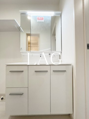 【独立洗面台】 | ＭＥＬＤＩＡ与野本町Ⅲ | 独立洗面台です。