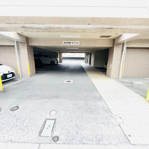 アムール・U-2の駐車場