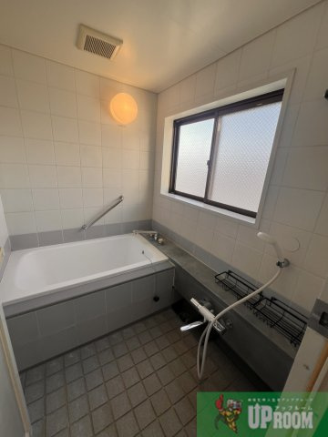中野町さくらマンションの浴室