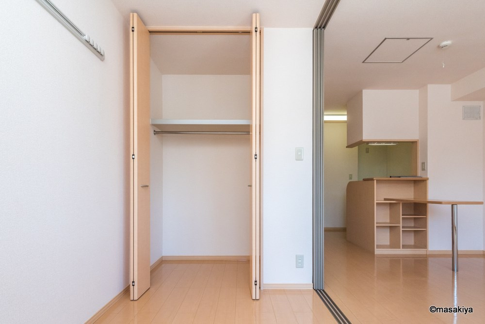 アコール・Tの収納|クローゼット