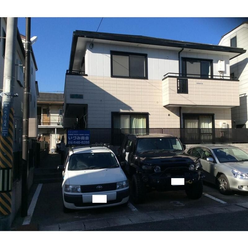 ファミリア宮川の外観