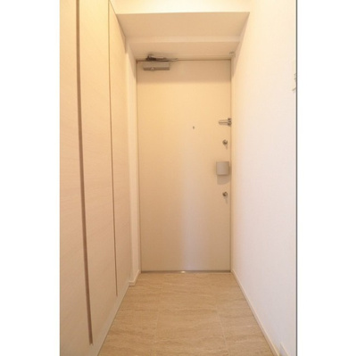 【玄関】 | ARKMARK西小山 | 明るい玄関です