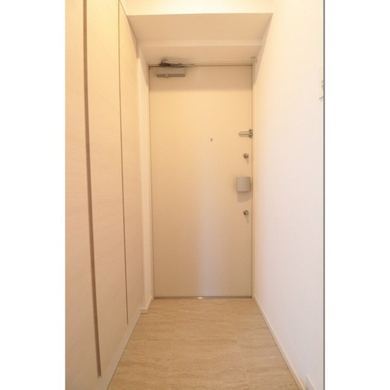 【玄関】 | ARKMARK西小山 | 明るい玄関です