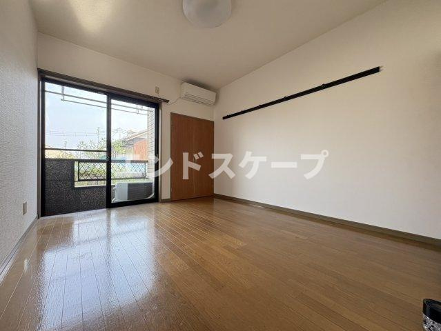 ベルヴュー高崎Ｂの居間・リビング|高崎、前橋のお部屋探しはエンドスケープまで！お客様の理想お聞かせ下さい♪