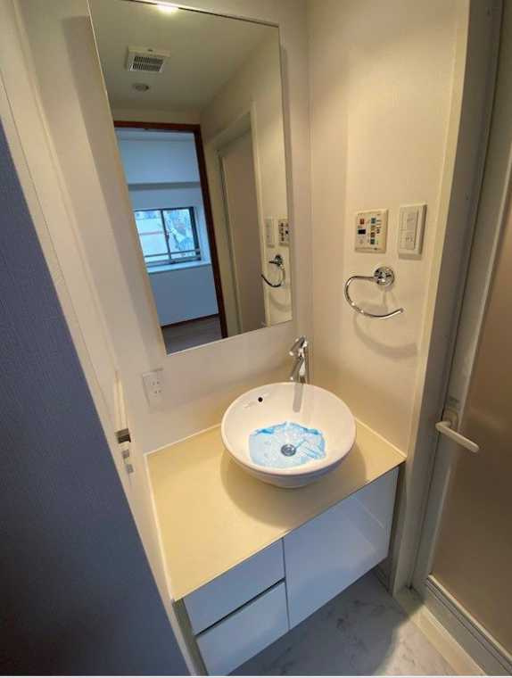 レジディア池尻大橋　高層階　室内リノベーション　角部屋の洗面所