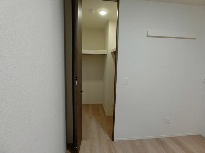 【収納】Ｄ－ＲＯＯＭ八本松1丁目