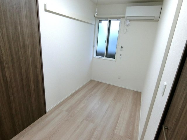 【寝室】Ｄ－ＲＯＯＭ八本松1丁目