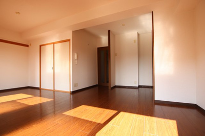 【居間・リビング】 | コンプリチェKATAYAMA