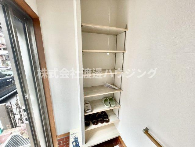 高柳5丁目貸家の収納