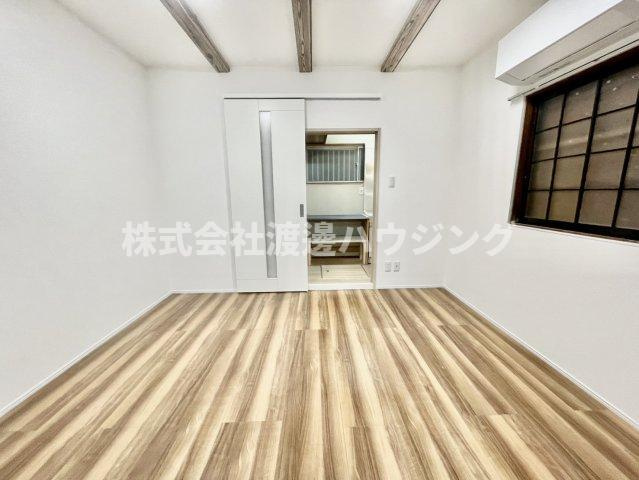 高柳5丁目貸家の寝室